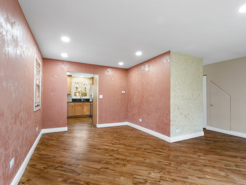 232 Saratoga Court Gurnee IL 60031