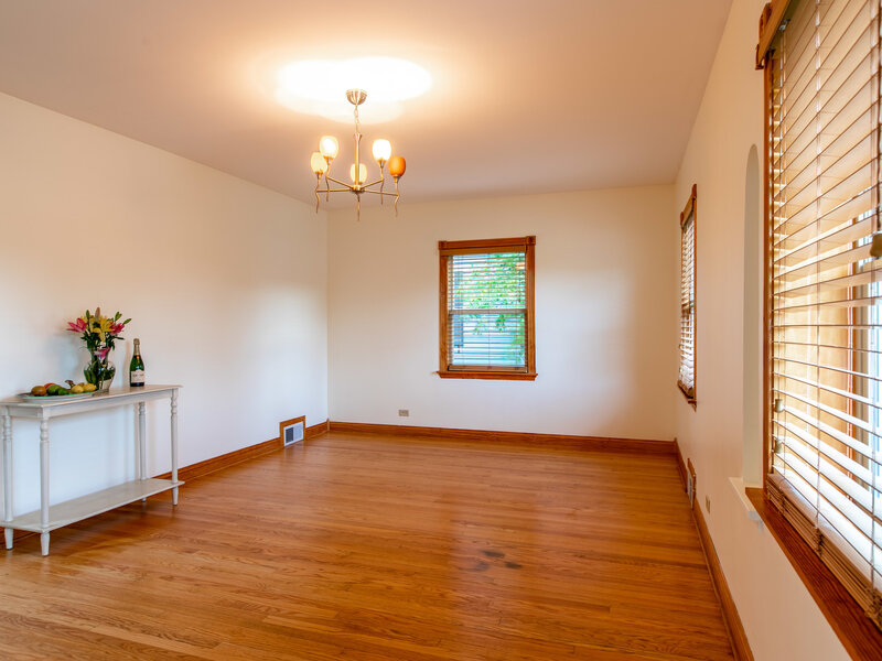 275 S Slusser Street Grayslake IL 60030
