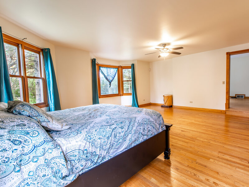 275 S Slusser Street Grayslake IL 60030