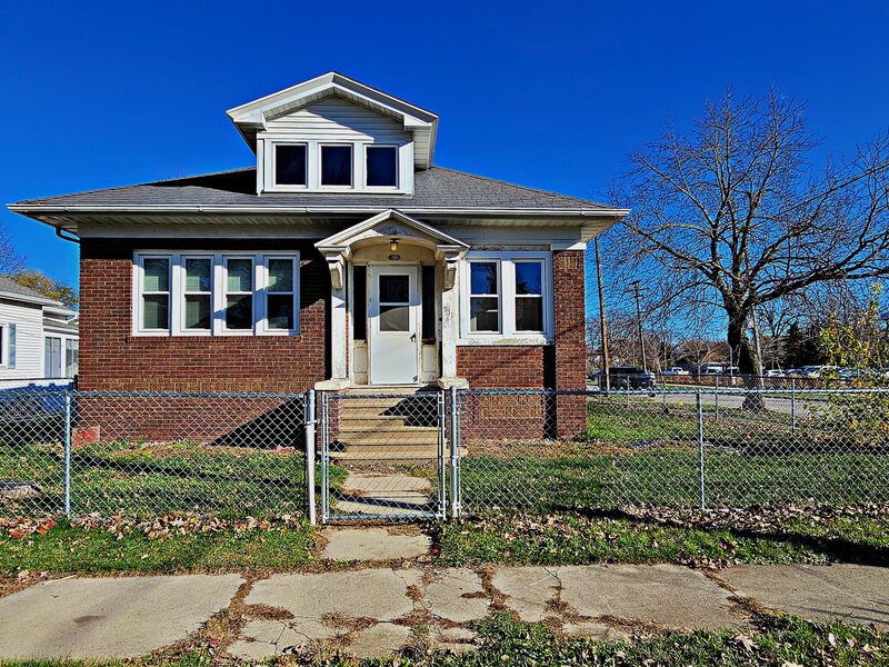 511 S Bloomington Street Streator IL 61364