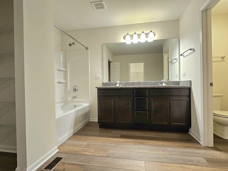 20149 Preston Lane Lynwood IL 60411