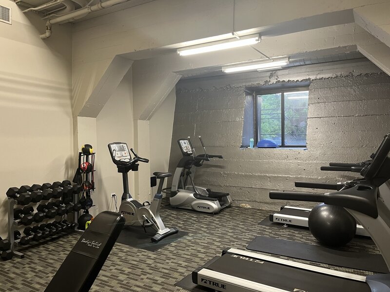 1525 S Sangamon Street Chicago IL 60608