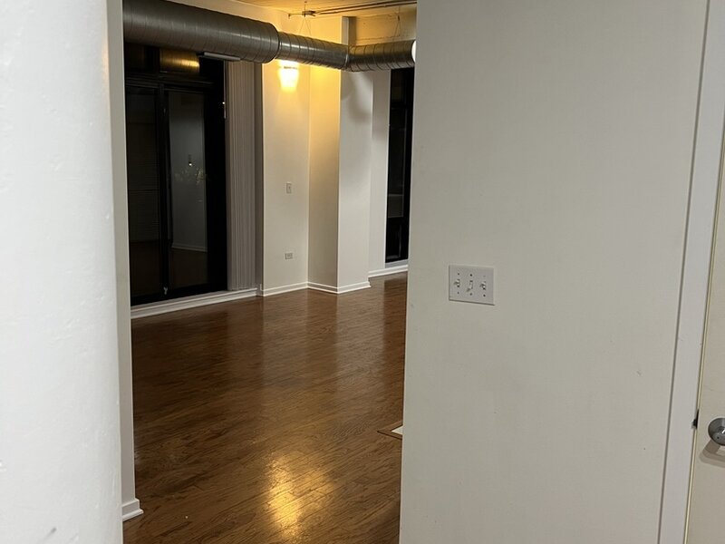 1525 S Sangamon Street Chicago IL 60608