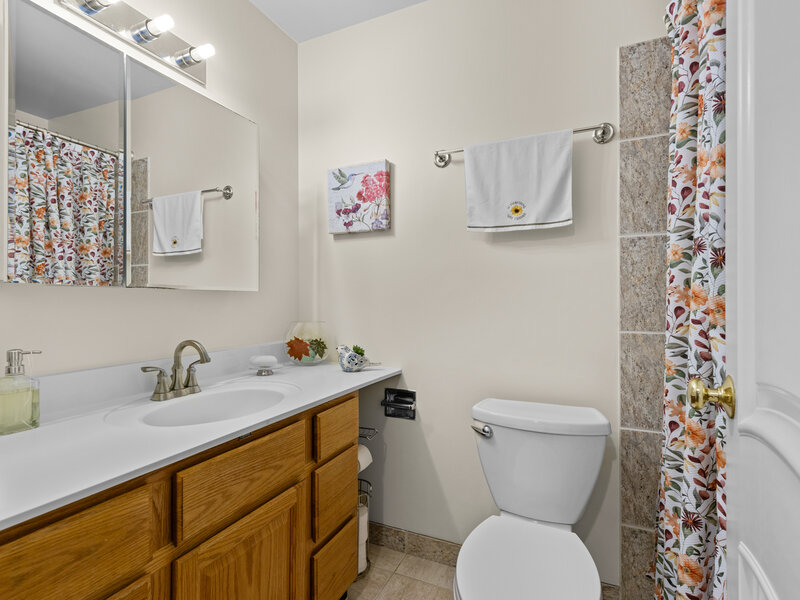 9009 Golf Road Des Plaines IL 60016