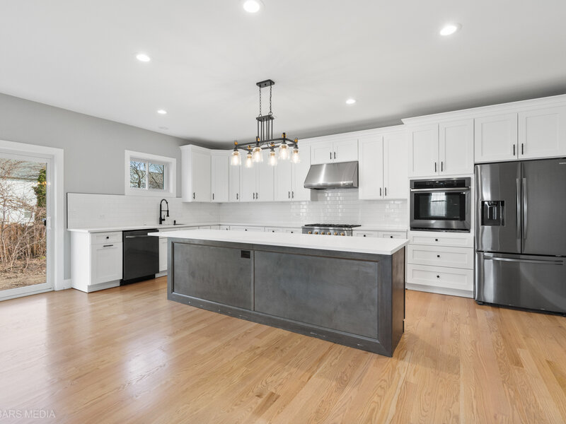 4016 Faith Lane St. Charles IL 60174