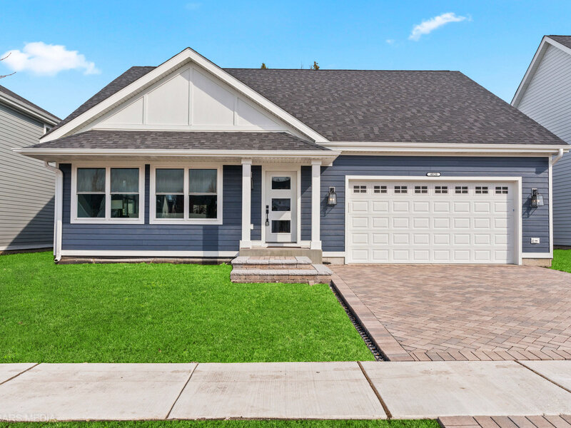 4020 Faith Lane St. Charles IL 60174