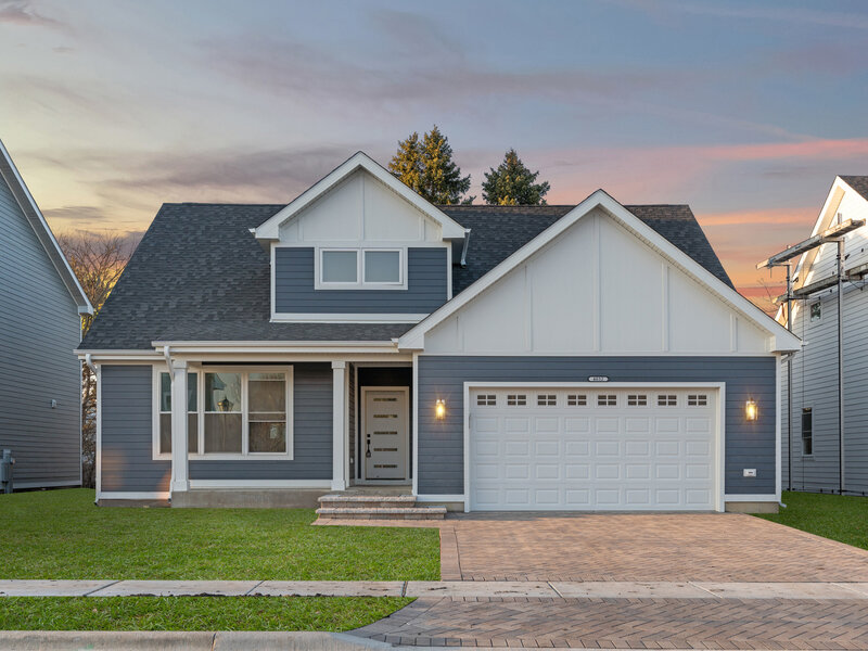 4032 Faith Lane St. Charles IL 60174