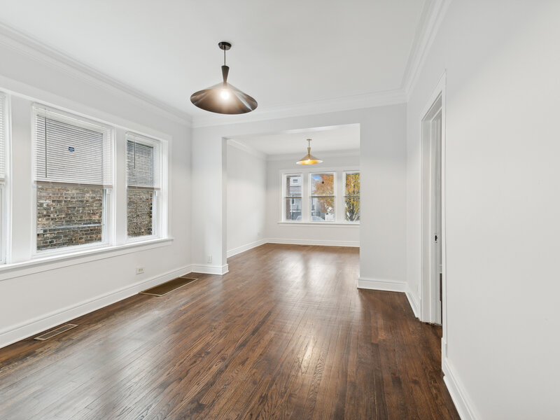 8423 S Colfax Avenue Chicago IL 60617