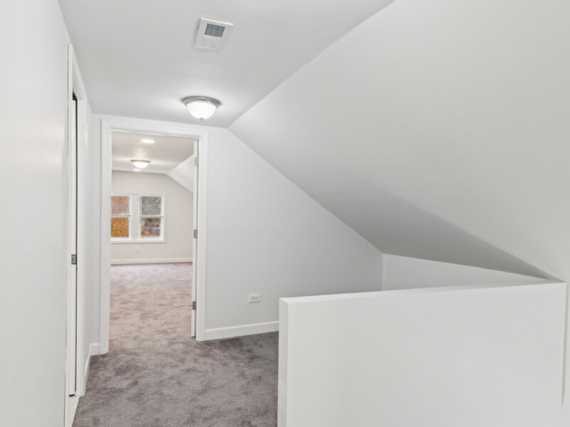 8423 S Colfax Avenue Chicago IL 60617