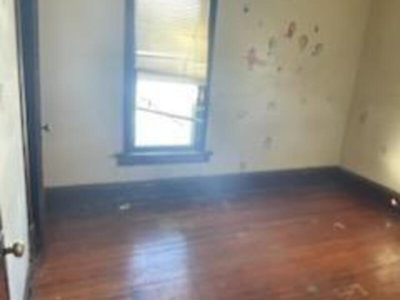 257 N Hobbie Avenue Kankakee IL 60901