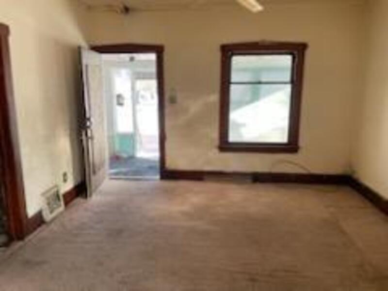 257 N Hobbie Avenue Kankakee IL 60901