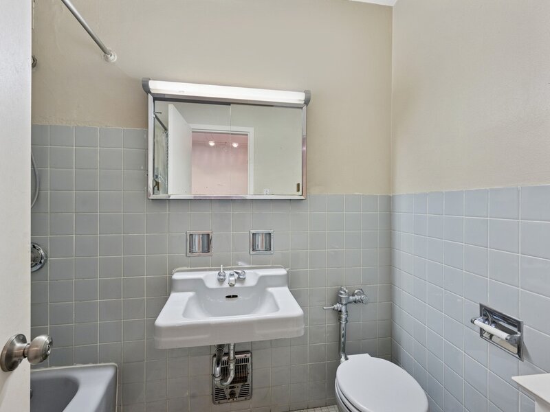 1150 N Lake Shore Drive Chicago IL 60611