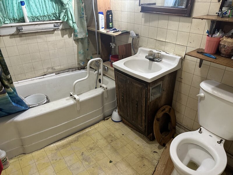 184 S Forest Avenue Bradley IL 60915