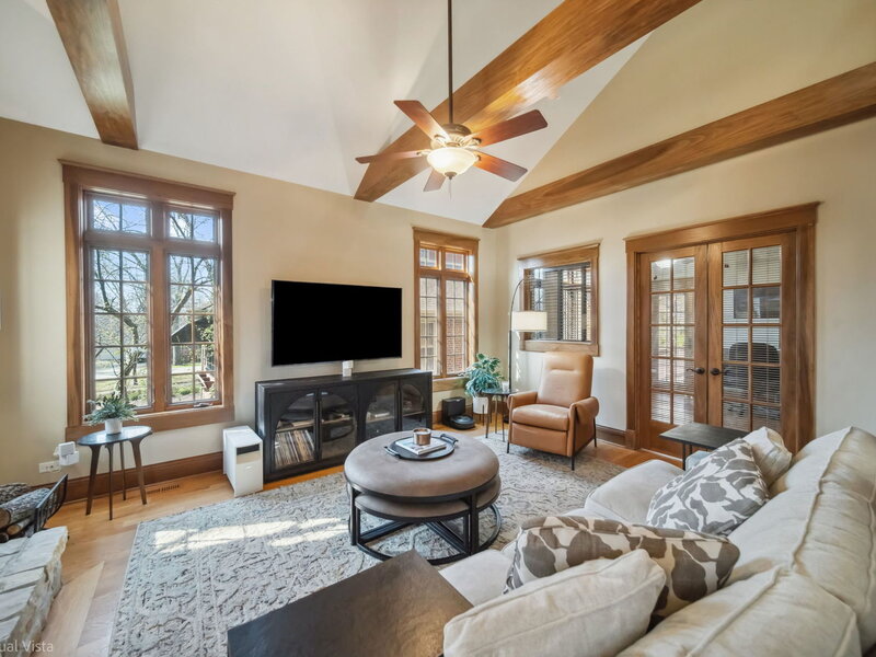 709 Prospect Avenue Barrington IL 60010