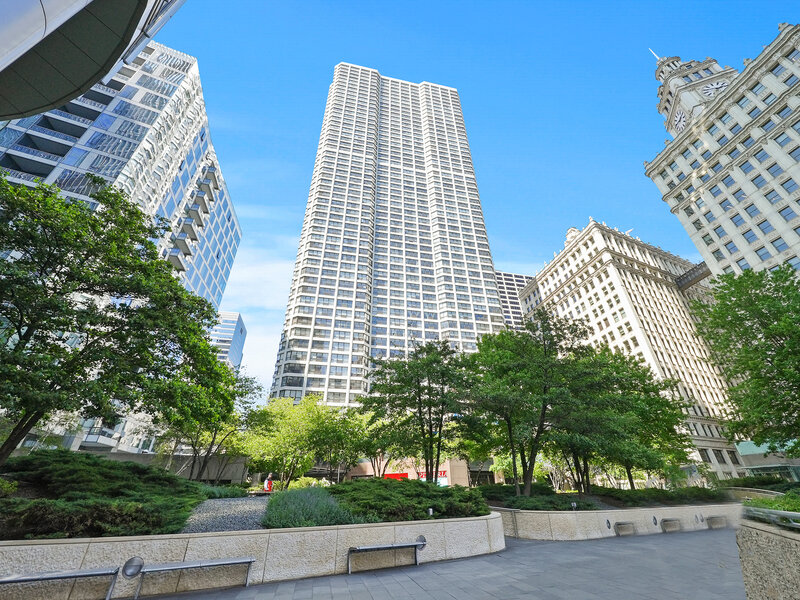 405 N Wabash Avenue Chicago IL 60611