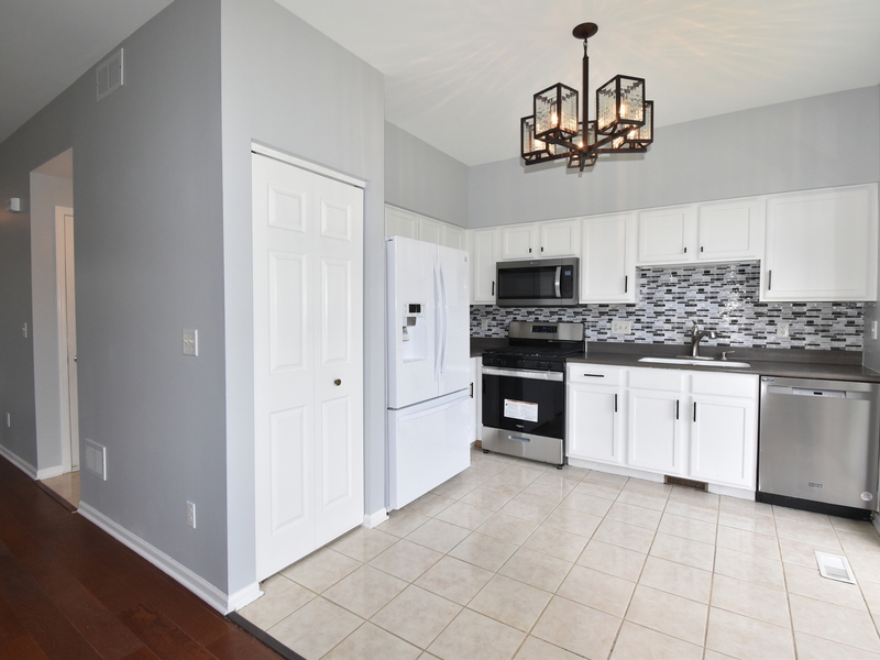 751 Zachary Drive Romeoville IL 60446