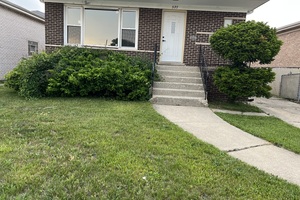 Photo of 327 Marquette Avenue Calumet City IL 60409