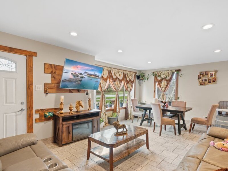 36 Monee Road Park Forest IL 60466