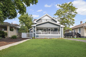 Photo of 238 N Cornell Avenue Villa Park IL 60181