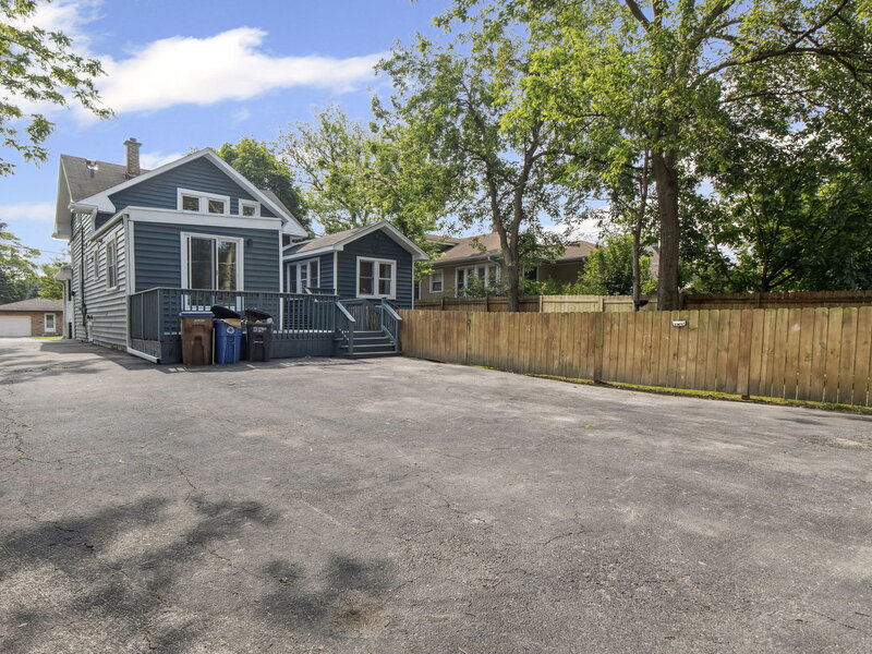 238 N Cornell Avenue Villa Park IL 60181