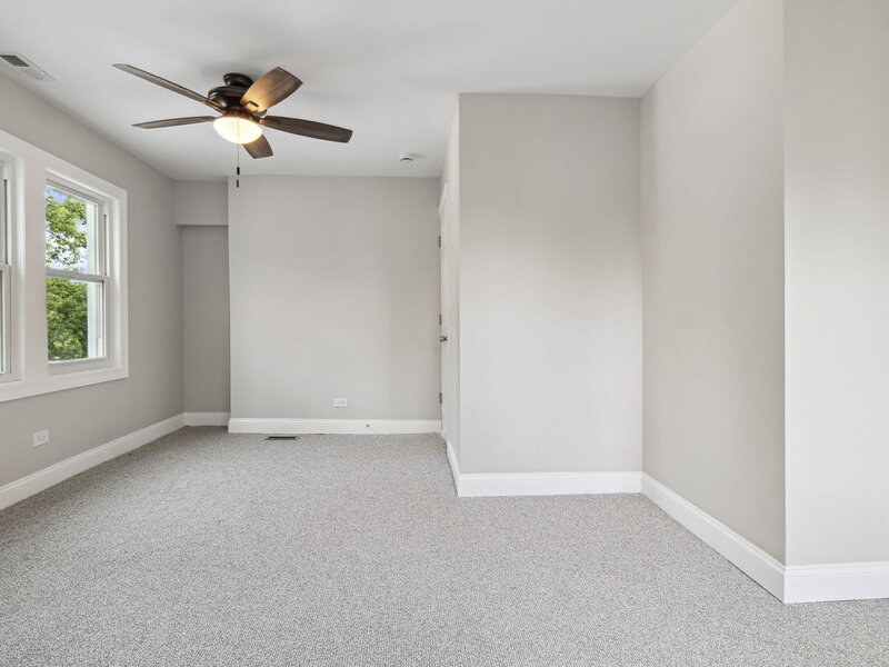 238 N Cornell Avenue Villa Park IL 60181