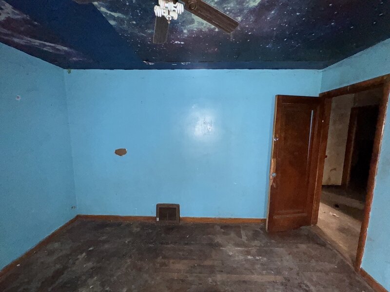8371 S Baltimore Avenue Chicago IL 60617