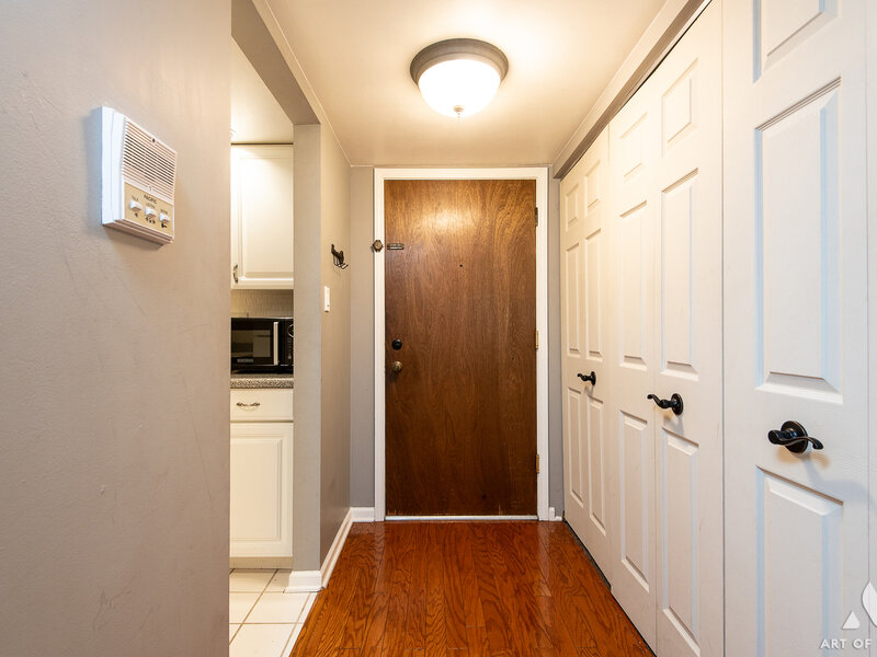 7930 Woodglen Lane Downers Grove IL 60516