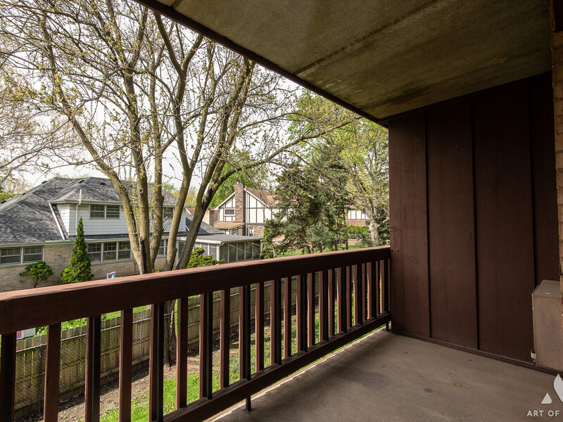 7930 Woodglen Lane Downers Grove IL 60516