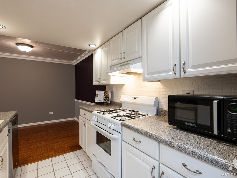 7930 Woodglen Lane Downers Grove IL 60516