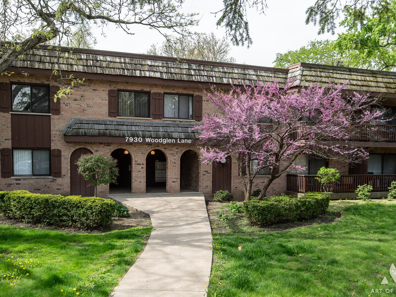 7930 Woodglen Lane Downers Grove IL 60516