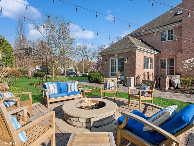 500 S Kenilworth Avenue Elmhurst IL 60126