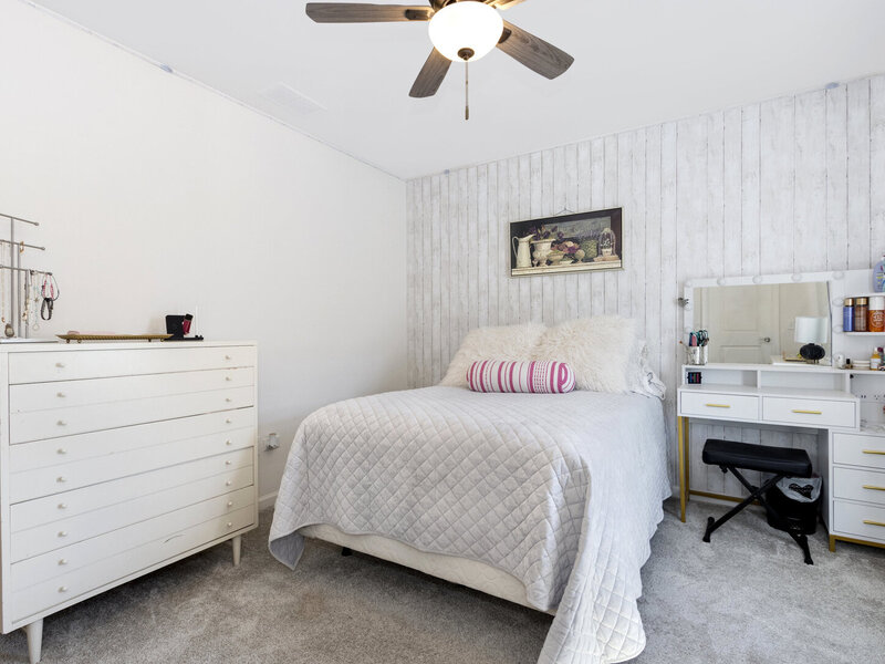 291 Lakeshore Drive Oswego IL 60543