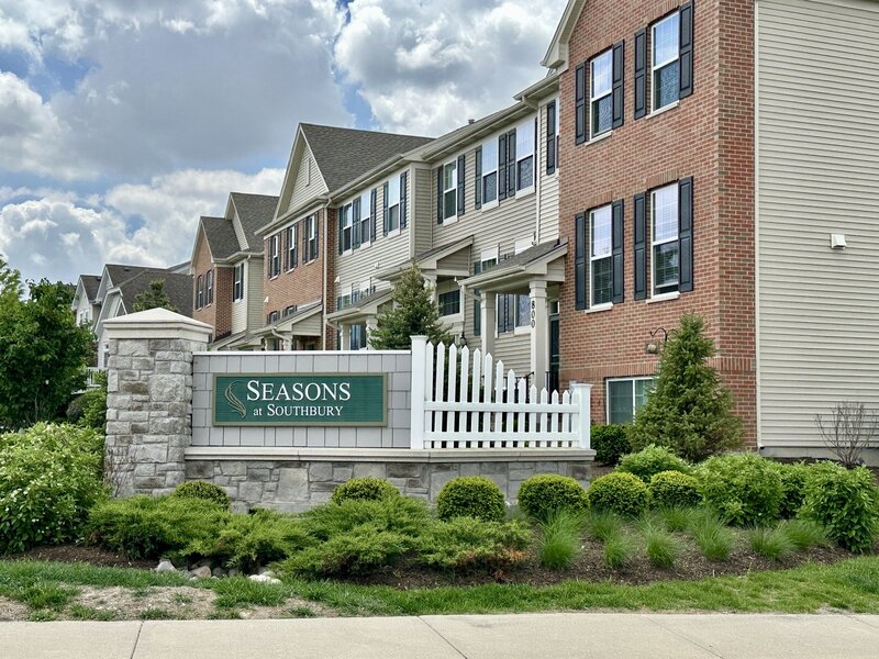 291 Lakeshore Drive Oswego IL 60543