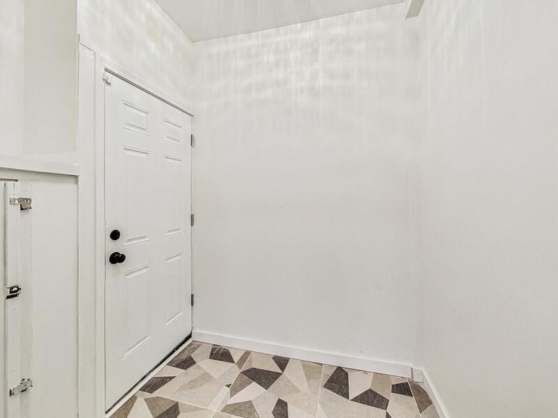 8914 S Throop Street Chicago IL 60620
