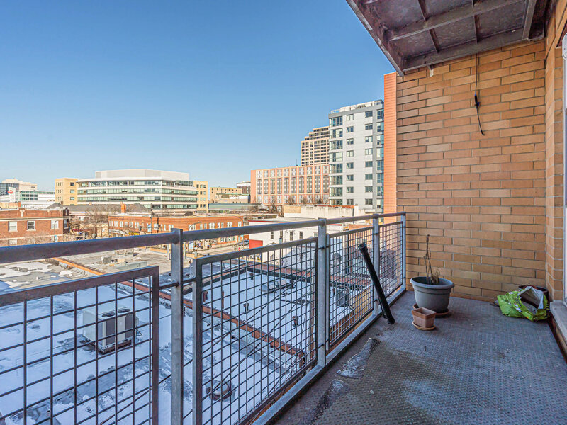 1572 N Maple Avenue Evanston IL 60201