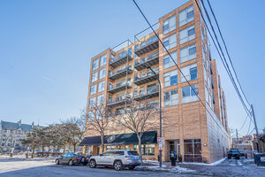 Photo of 1572 N Maple Avenue Evanston IL 60201 Unit 401