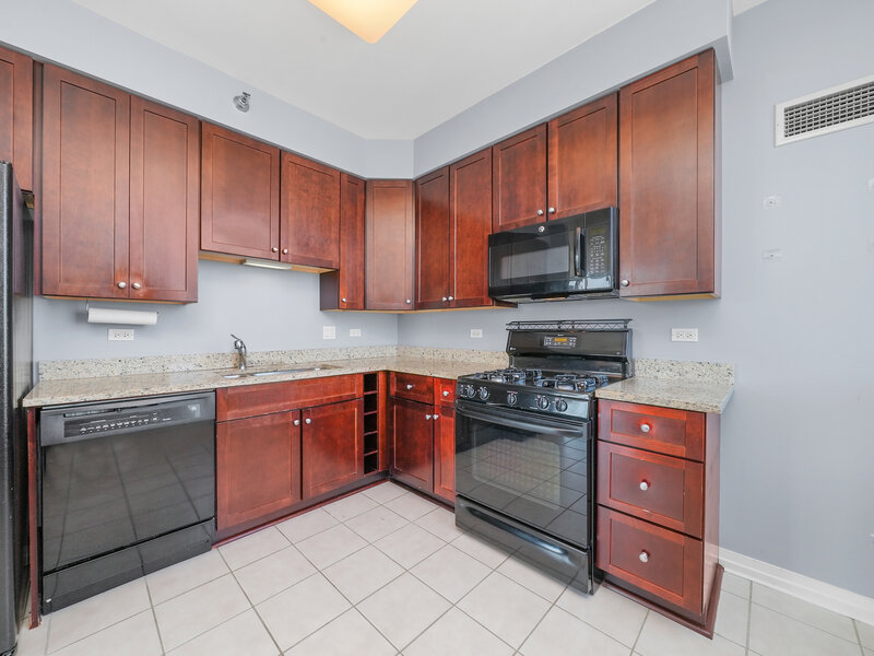33 W Ontario Street Chicago IL 60654