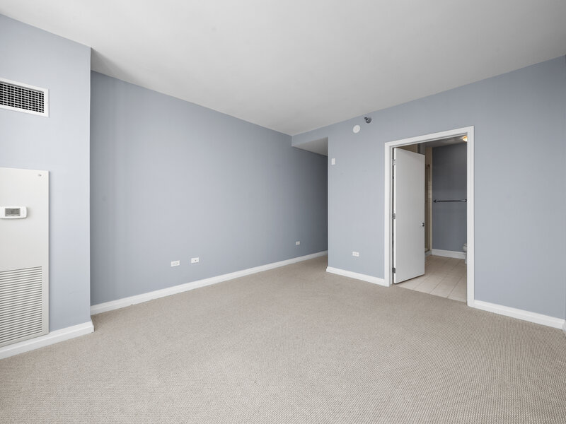 33 W Ontario Street Chicago IL 60654