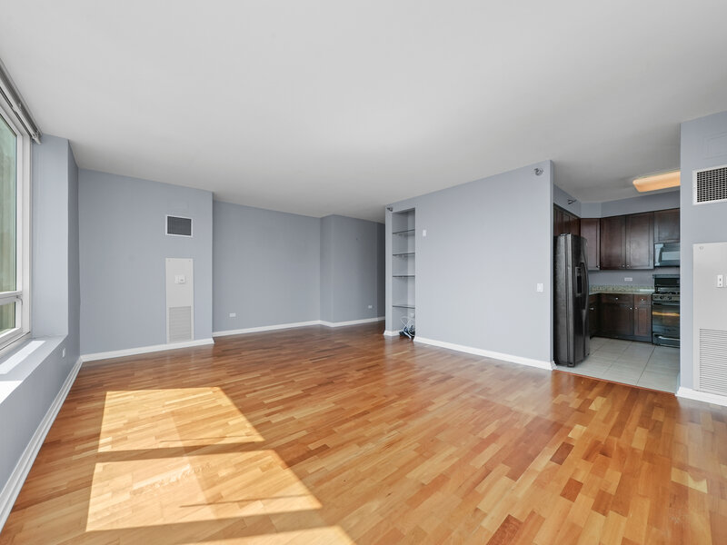 33 W Ontario Street Chicago IL 60654