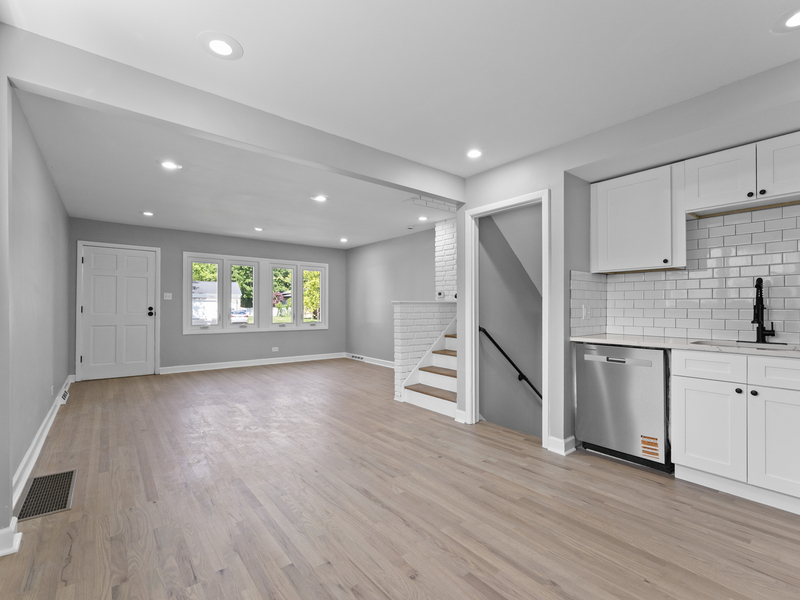 4025 Williams Street Downers Grove IL 60515