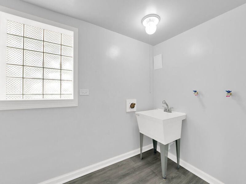7327 S Hoyne Avenue Chicago IL 60636