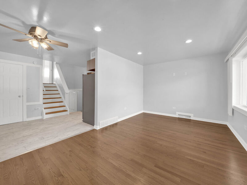 7327 S Hoyne Avenue Chicago IL 60636