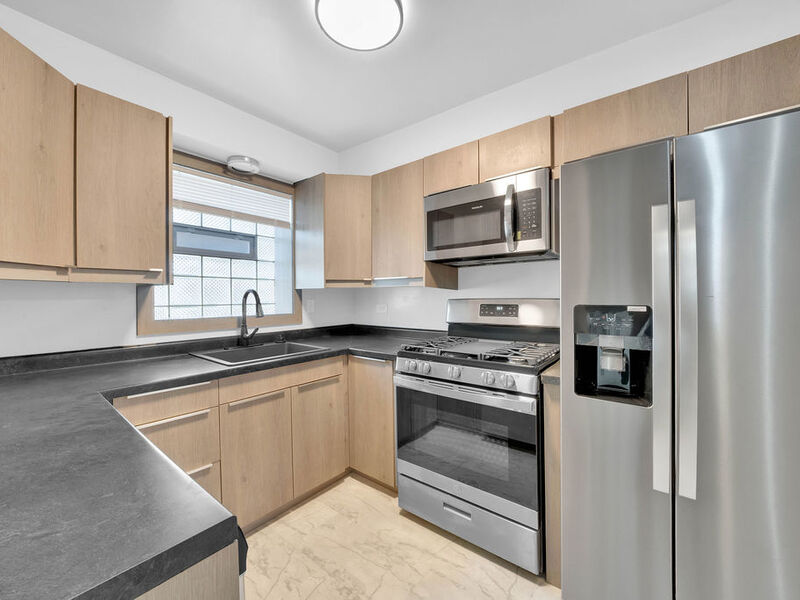 7327 S Hoyne Avenue Chicago IL 60636