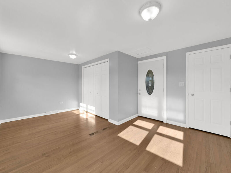 7327 S Hoyne Avenue Chicago IL 60636