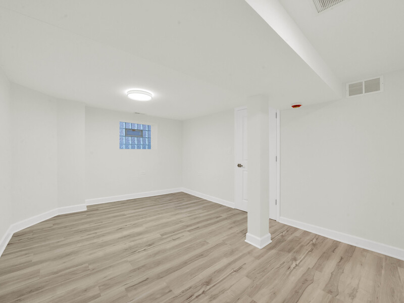 531 E 89th Place Chicago IL 60619