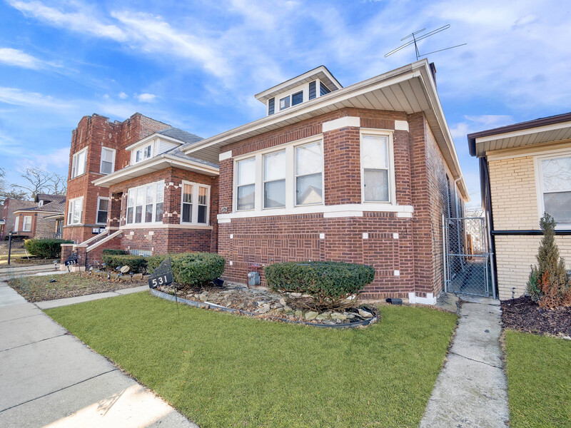 531 E 89th Place Chicago IL 60619