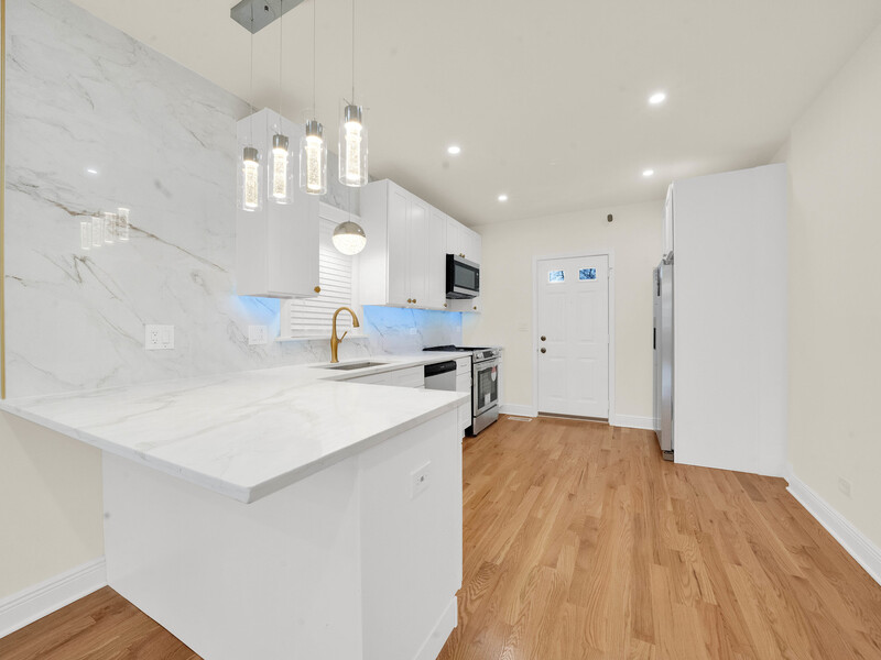 531 E 89th Place Chicago IL 60619