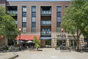 Photo of 2326 W Giddings Street Chicago IL 60625