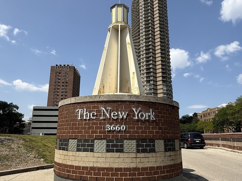 3660 N Lake Shore Drive Chicago IL 60613
