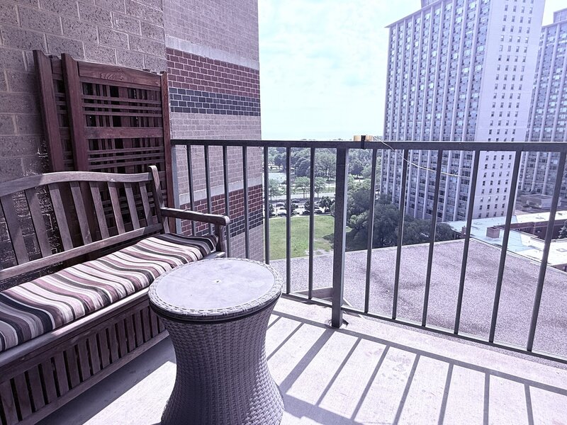 3660 N Lake Shore Drive Chicago IL 60613